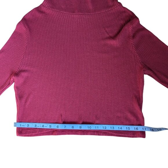 Garage Red Turtleneck Ribbed Short Sweater Women Size Medium - Picture 11 of 12